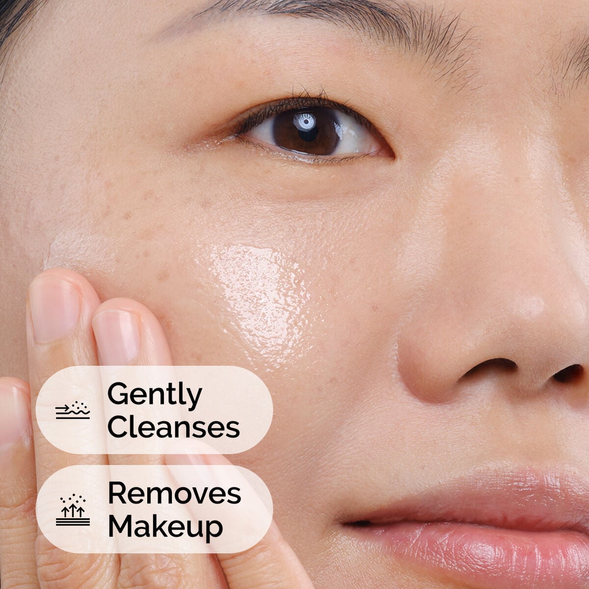 squalane-cleanser-z2 ord-squalane-cleanser-model-application-with-benefits.jpg